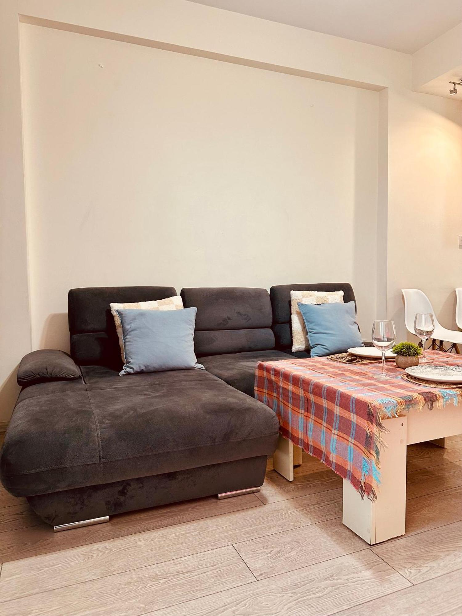 Twins Tower Apartment Tbilisi Exterior photo