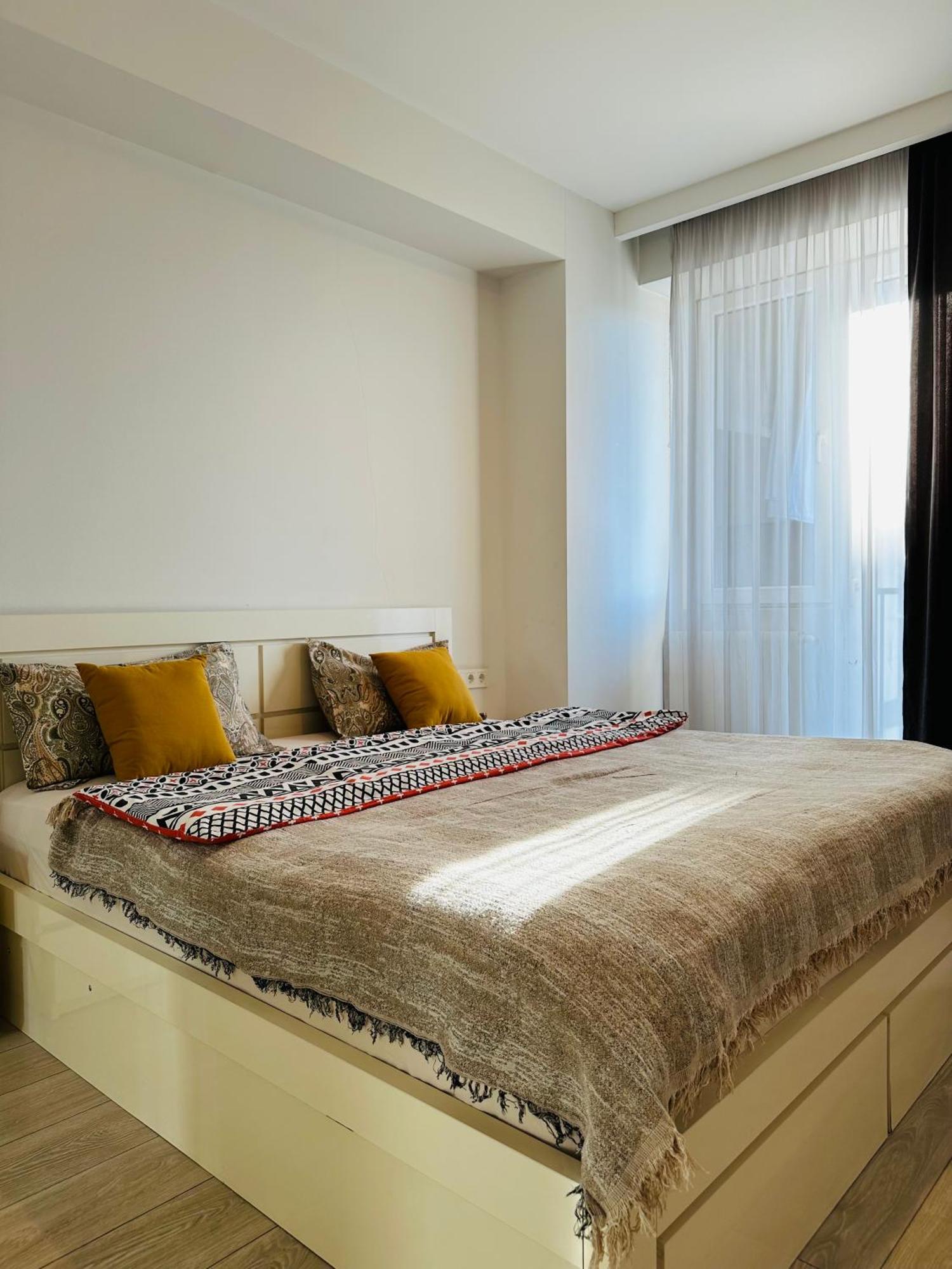 Twins Tower Apartment Tbilisi Exterior photo