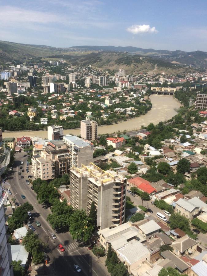 Twins Tower Apartment Tbilisi Exterior photo